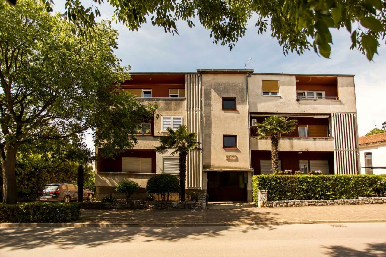 Apartman Barbara Rovinj Exterior photo